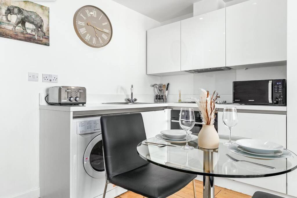 Piccadilly Haven, Flat In London Vr12 Apartment Екстериор снимка
